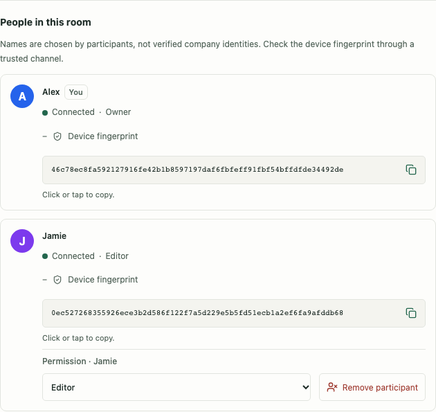 The owner reviews connected participants, their full device fingerprints, roles and removal controls in the Collaboration panel.